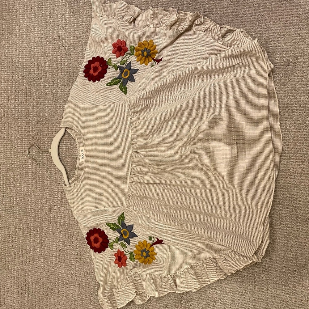 Embroidery top